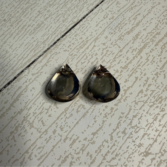 925 Sterling Silver Turquoise Teardrop Earrings - Picture 4 of 5